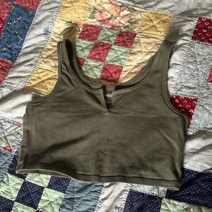 olive green cropped tank top / wild fable